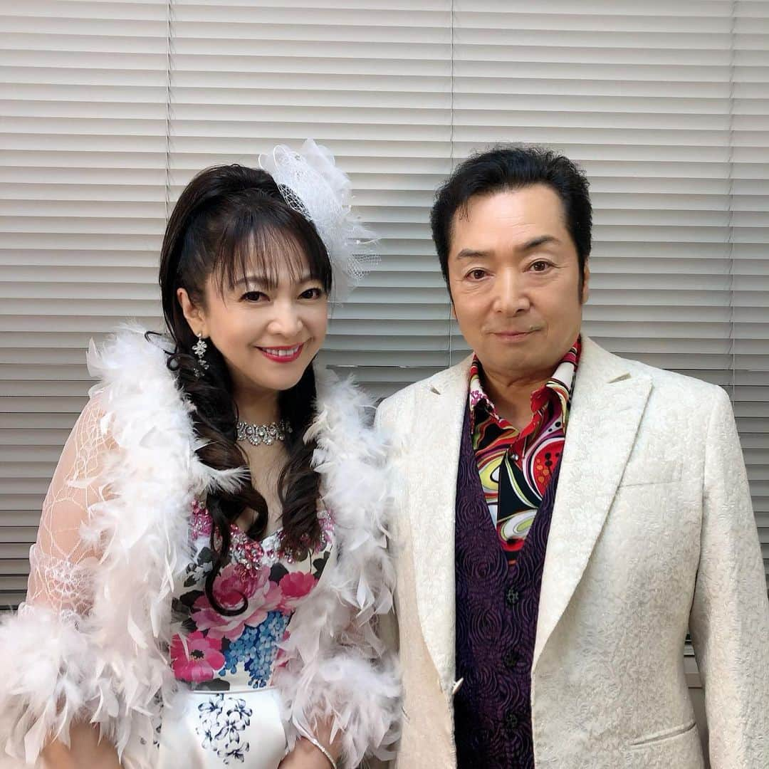 原めぐみさんのインスタグラム写真 - (原めぐみInstagram)「（原めぐみオフィシャル） 10pcs photos﻿ 【ゴールド歌謡祭】2019.6.12 浅草公会堂﻿ 歌って来ました❣️❣️ ﻿ ﻿ #デビュー10周年 ﻿ #大和晃三郎 ﻿ #あおい輝彦﻿ #石原詢子 ﻿﻿ #大木凡人 ﻿ #原めぐみ﻿﻿﻿﻿ #はづきまりや ﻿ #瀬戸マドカ ﻿ #スイートポップキャンディ ﻿ #jwc ﻿ #浅草公会堂 ﻿ #昭和アイドル﻿﻿﻿﻿﻿ #昭和歌謡﻿﻿﻿ #元アイドル﻿﻿﻿ #actoress﻿﻿﻿﻿ #singer ﻿﻿﻿﻿﻿﻿ #japanesesinger ﻿﻿﻿﻿﻿ #japaneseactor﻿﻿﻿﻿ #megumihara﻿﻿﻿﻿﻿ #インフルエンサー ﻿﻿﻿﻿﻿ #インスタ映え ﻿﻿﻿﻿﻿ #インスタグラマー ﻿﻿﻿﻿﻿ #いいねありがとう ﻿﻿﻿﻿﻿ #フォロー ﻿﻿﻿﻿﻿ @meguming.h」6月13日 10時53分 - meguming.h