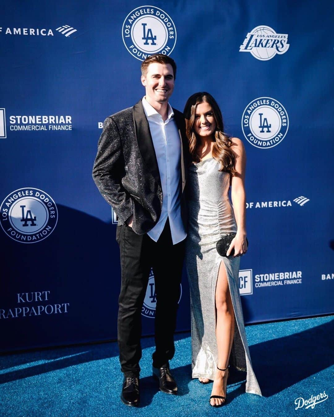 Los Angeles Dodgersさんのインスタグラム写真 - (Los Angeles DodgersInstagram)「A star-studded blue carpet. #LADFGala」6月13日 11時22分 - dodgers