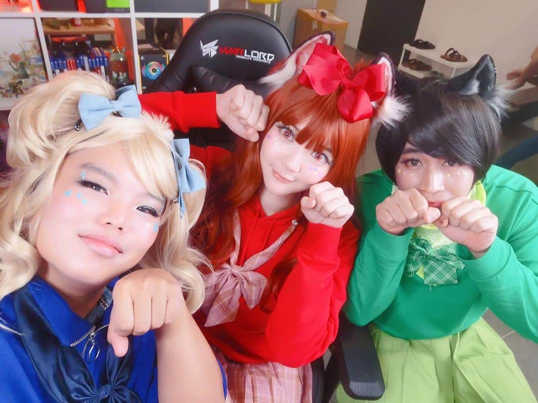 YingTzeさんのインスタグラム写真 - (YingTzeInstagram)「How I spent my Birthday ! 😂 We are PowerPuff Girls ! What do you think of our dress up ? Rate 1-10 ! _ Thanks to @egg_network  I had the opportunity to be chosen as one of the streamers for @facebookgaming and @mobilelegendsgame collaboration event : Crazy Legends Fiery Sambal ! _ One of the challenges is to dress up so we went for Powerpuff Girls inspired dress up ! ❤️ There will be a voting for “ Best Dressed “ on 16th June at MLBB Page ~ please vote for us ya 😂 _ #blessed #facebookgaming #moontoon #mobilelegends #crazylegends #crazylegendsfierysambal #mobilelegendsmalaysia #mobilelegendsfunny #powerpuffgirls」6月13日 11時32分 - yingtze