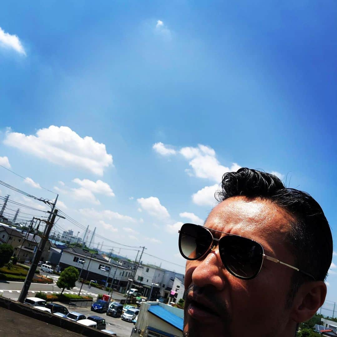 山口祥行さんのインスタグラム写真 - (山口祥行Instagram)「999.9さんが、田村の為にサングラスをタイアップしてくれたゼ🕶‼️ お店も素敵で、微調整までしてくれて 私の顔面にピッタリ😎感謝感激‼️ #999,9 #日本統一」6月13日 11時44分 - yamariguez