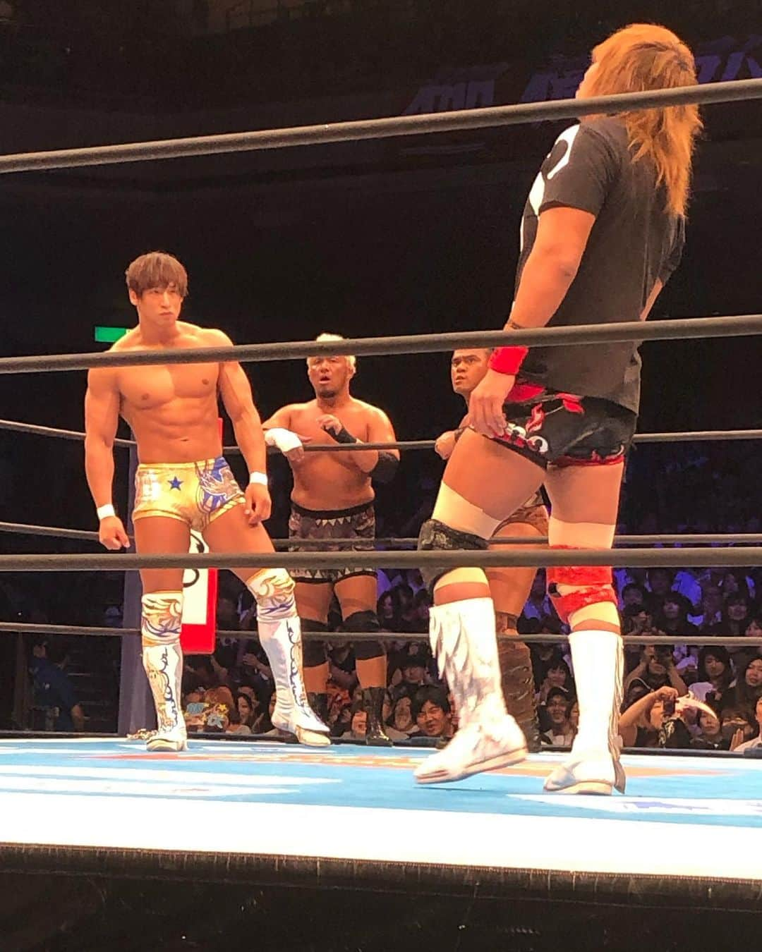 琥珀うたさんのインスタグラム写真 - (琥珀うたInstagram)「. . . 6/5新日本プロレスBOSJ決勝戦、両国国技館。 とんでもなく席が神だったのと位置的にきっとワールドに映り込んでたことでしょう…😅 すごい試合だらけで終わってから気持ちがお腹いっぱいすぎてご飯が喉を通らなかった🤣 . . . #njpw #bosj #njpwworld  #新日本プロレス #ベストオブスーパージュニア #ryogoku #ryogokukokugikan  #両国国技館 #両国 #prowrestler  #prowrestling」6月13日 12時25分 - uta0214khk