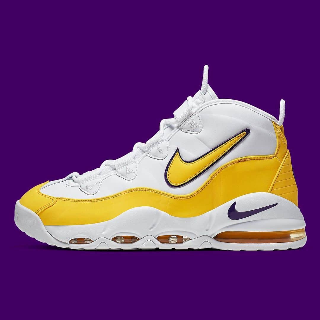 Sneaker Newsさんのインスタグラム写真 - (Sneaker NewsInstagram)「This classic Lakers colorway of the Air Max Uptempo is dropping soon. Who remembers Derek Fisher’s PE? For a detailed look, tap the link in our bio.」6月13日 12時31分 - sneakernews