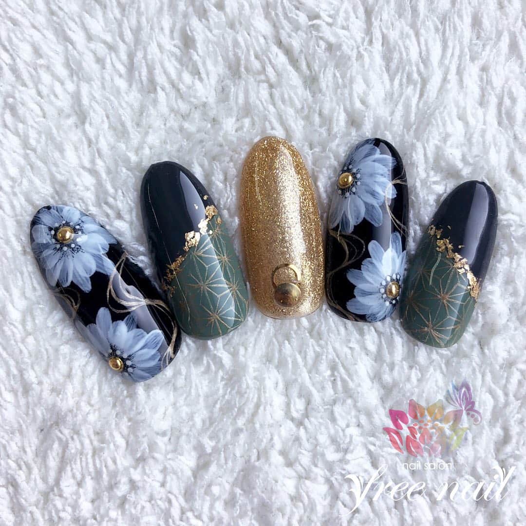 ネイルアーティストryさんのインスタグラム写真 ネイルアーティストryinstagram 和柄ネイル シックで渋めの デザイン 大人の浴衣ネイルに ネイリスト ネイルアーティスト ネイルアート ネイルチェンジ ネイルサロン 自宅ネイル