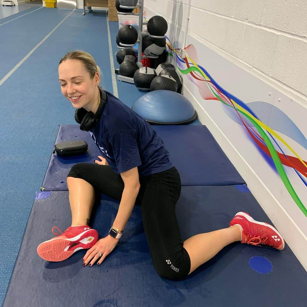 ガブリエル・アドコックさんのインスタグラム写真 - (ガブリエル・アドコックInstagram)「Still smiling (somehow) after a killer CV 🏃‍♀️😃👍🏼💪🏼good couple of days training so far after returning back from competition! Now pushing on for the next phase! 🏸 #sweatymess💦 #sweatysesh」6月14日 1時04分 - gabbyadcock1