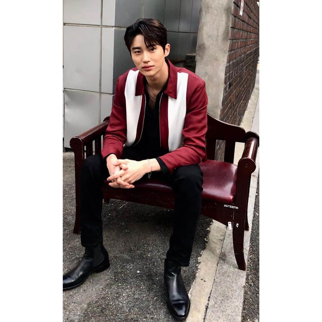 ビョン・ウソクさんのインスタグラム写真 - (ビョン・ウソクInstagram)「#검블유 #한민규 🙂」6月13日 23時33分 - byeonwooseok