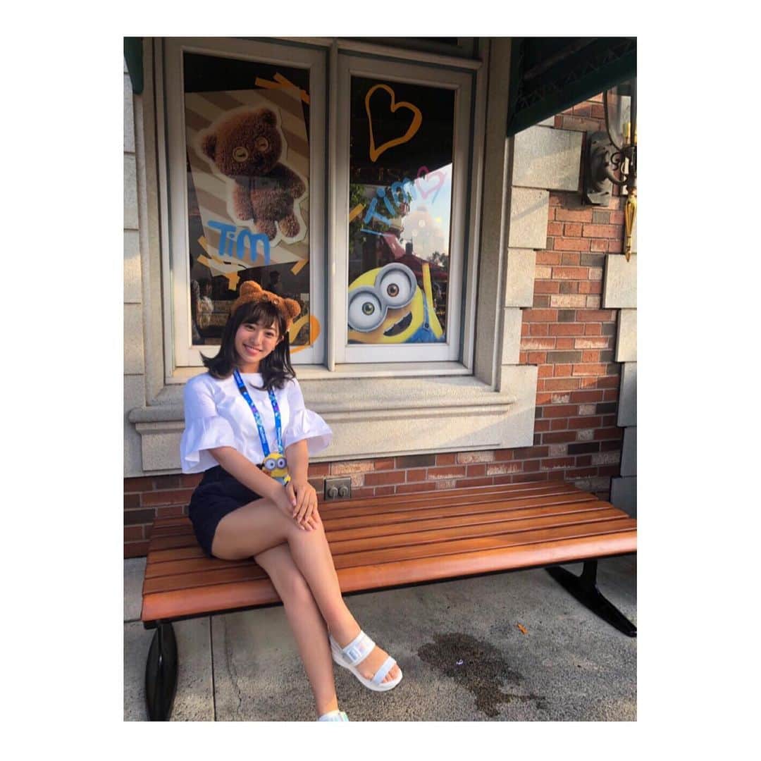のインスタグラム：「🍌 . 年パス切れる前にユニバ行きたーい！ 私はなぜ、香川県民なのに年パスを買ったのか🤔？ おやすみなさい🧸💕 . #usj #ユニバ #ミニオン #ボブ #ティム #年パス #買ったのに #まだ2回しか行ってない #大阪 #🐙 #大阪lover #ハリドリ #夜がいい #脚が長く見える #見えるだけ #ちなみに #期限は9月」