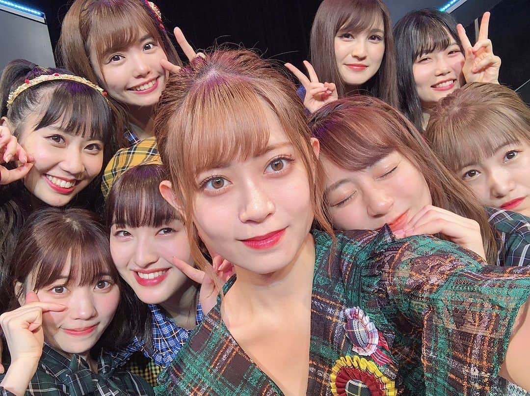 渕上舞さんのインスタグラム写真 - (渕上舞Instagram)「🙏✨ 今日もまた、特別な1日になりました☺︎ みんなと同期として出会えてよかったと改めて思った日。 . . #にっこにこ二期 #8年間一緒にいる同期 #21人からもうすぐ7人 #プリクラで集合写真撮れる人数なんだなぁと #アオハル」6月14日 0時10分 - mai_fuchigami_48