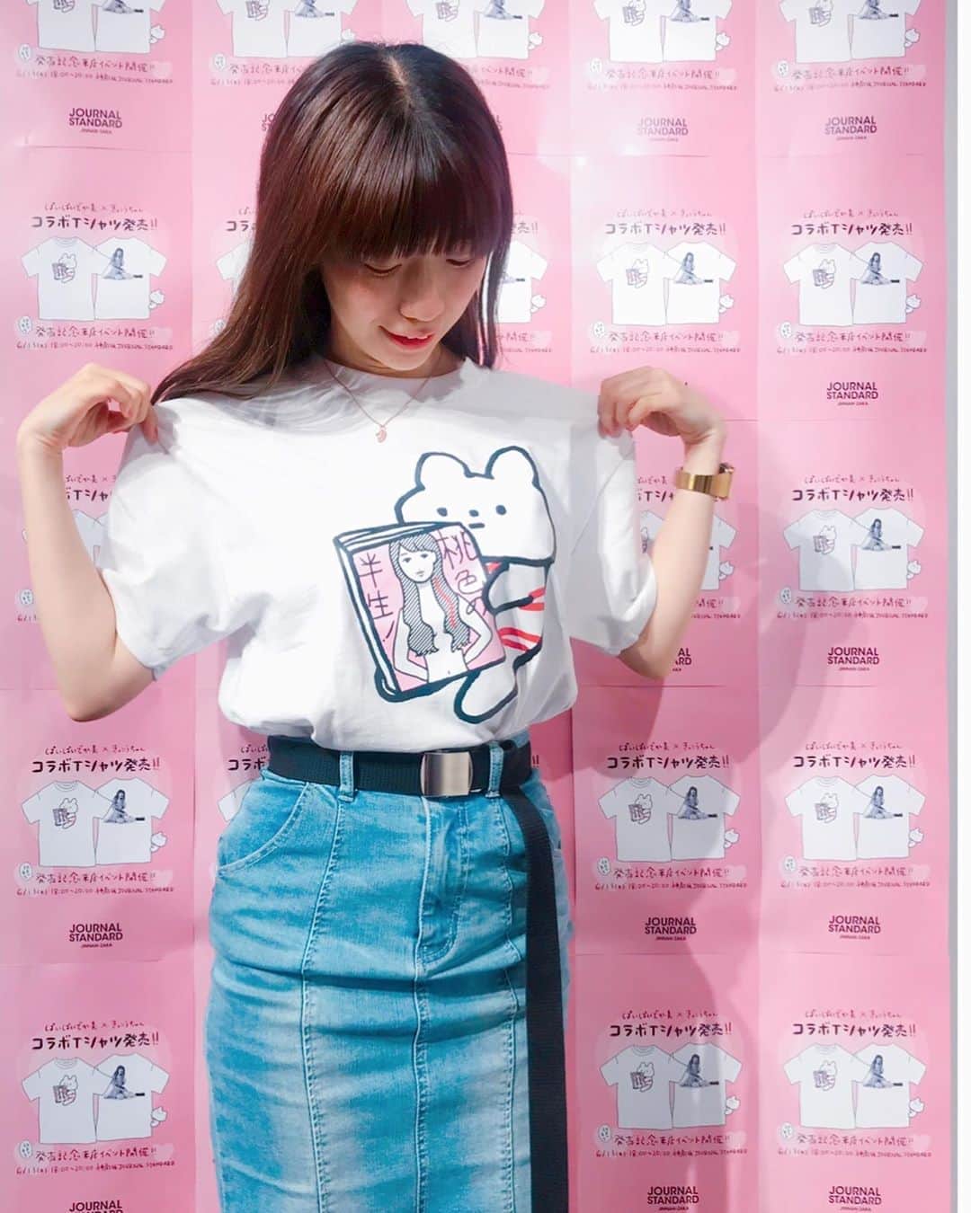 ぱいぱいでか美のインスタグラム：「ぱいぱいでか美×きっこうちゃんコラボtee 完売ありがとうございました！ ꙳ #ぱいぱいでか美 #きっこうちゃん #カラダ以外は縛られたくない #journalstandard #神南坂 ꙳ でか美×きっこうちゃんコラボtee 解禁当初から反応良くてスーパー嬉しかったのですが 来店イベントまさかの完売ということで 本当にありがとうございます〜！ 普段はライブとかに中々来れない方も ジャーナルだと来やすかったみたいでよかった☻ そういう誰でも来ていいよ〜ってイベントこれからもやりたいなー。 ヲタクたちはオシャイベ緊張するっぽいけど！笑 緊張しながら来てくれてありがとう❤︎笑 そしてこんな可愛いきっこうちゃんとコラボできてとても嬉しかったですー！ 素敵に描いてくださりありがとうございました！ このコラボを実現してくださった関係者の皆様 JOURNAL STANDARDの皆様ありがとうございました！ ゲットできた方はいっぱい着てね〜 良い夏にしていきましょ☀︎」