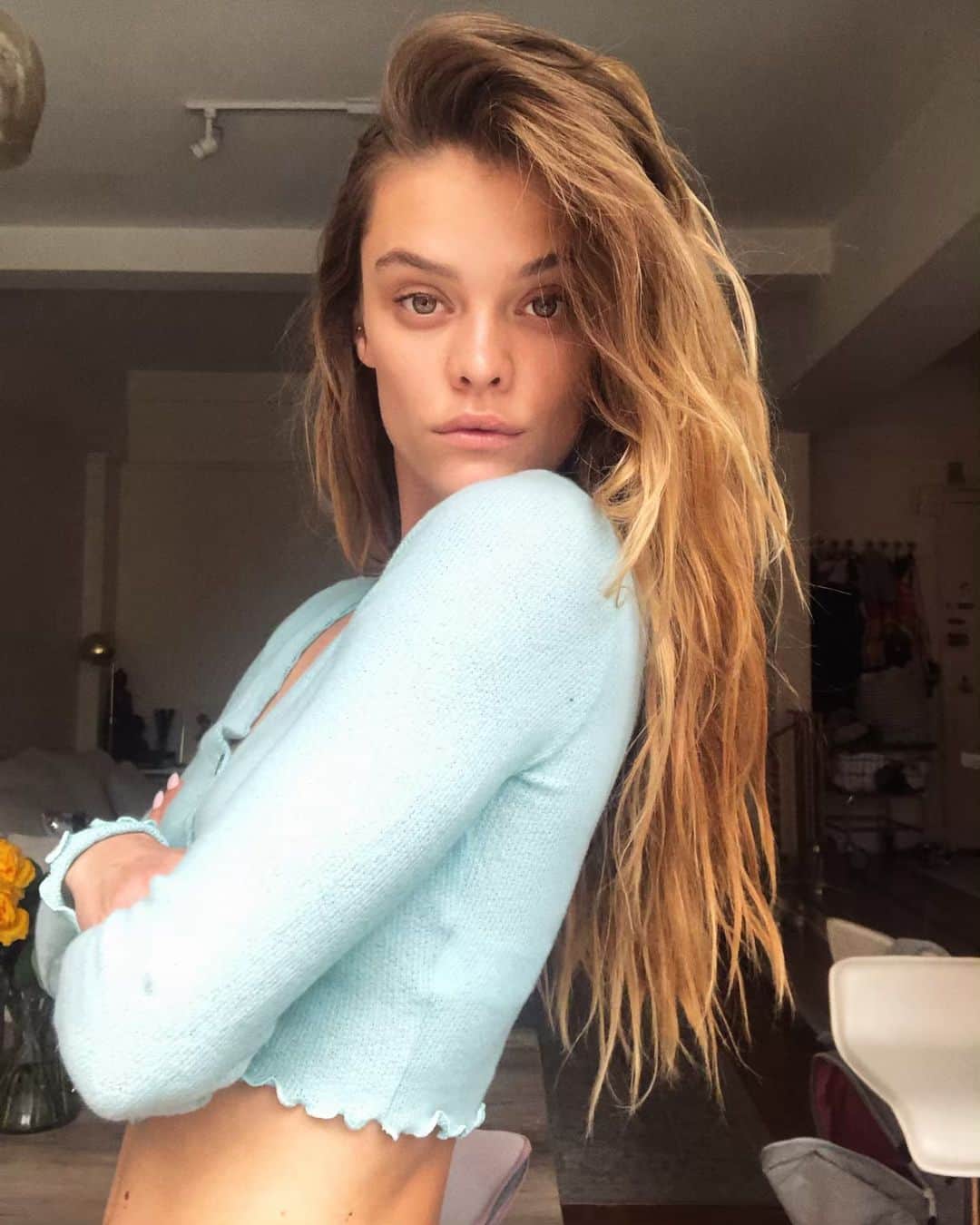 ニーナ・アグダルのインスタグラム：「Basic caption alert🚨 Thursday is my favorite day! What’s yours?!」