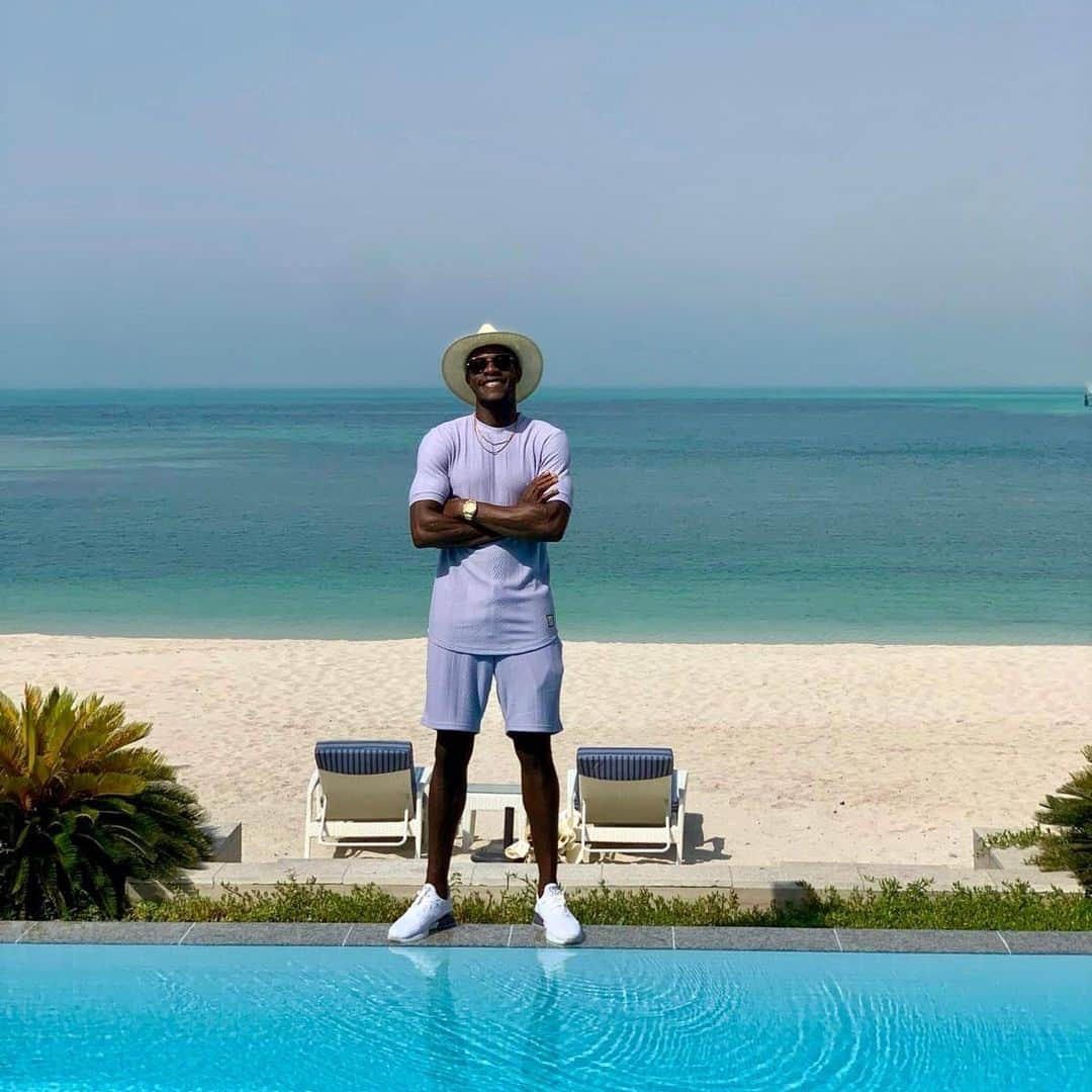 ダニー・ウェルベックさんのインスタグラム写真 - (ダニー・ウェルベックInstagram)「Vitamin D ☀️」6月14日 0時50分 - dannywelbeck