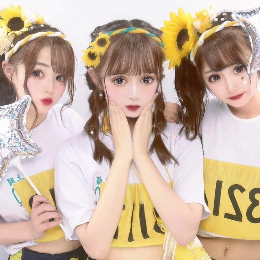 Nom de plumeさんのインスタグラム写真 - (Nom de plumeInstagram)「﻿ ﻿ 🎊🏃‍♀️体育祭特集🏃‍♂️🎊﻿ ﻿ 💇‍♀️ヘアアレンジ﻿ 走ったり汗をかく体育祭も﻿ おしゃれは忘れたくないっ♡﻿ ﻿ 前髪や後ろ髪をまとめた﻿ アレンジだと時間が経っても﻿ スッキリして良いかも✨﻿ ﻿ ﻿ 🎀photo by 🎀﻿ @sn_cha_  @o.3.na  @hi.ma.3  @yuiyuisakuramboration  @ruuuu__2288 ﻿ ◇◇◇◇◇◇◇◇◇◇◇◇◇◇◇◇◇◇◇◇◇◇◇◇◇◇◇◇◇﻿ ﻿ #nomdeplume #体育祭 #体育祭ヘアアレンジ #ヘアアレンジ #体育祭ヘア #体育祭ヘアセット #体育祭プリ #プリント倶楽部」6月13日 16時43分 - nomde_official