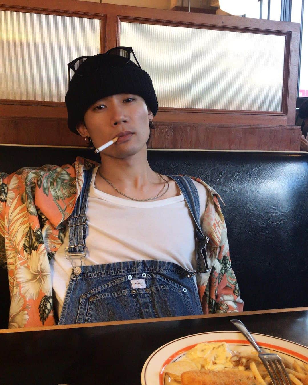 花沢将人のインスタグラム：「Hi」