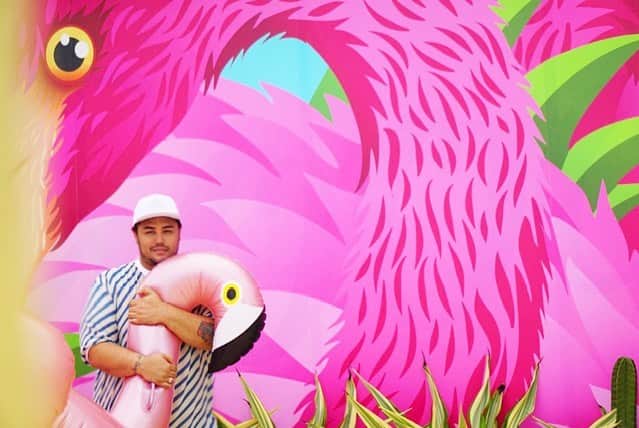 Ivan Gunawanさんのインスタグラム写真 - (Ivan GunawanInstagram)「. “ Why fit in, when you were born to stand out ! Stand stall and dream big “ . #ivangunawan #balivibes #flamingo #holidaymood」6月13日 17時06分 - ivan_gunawan