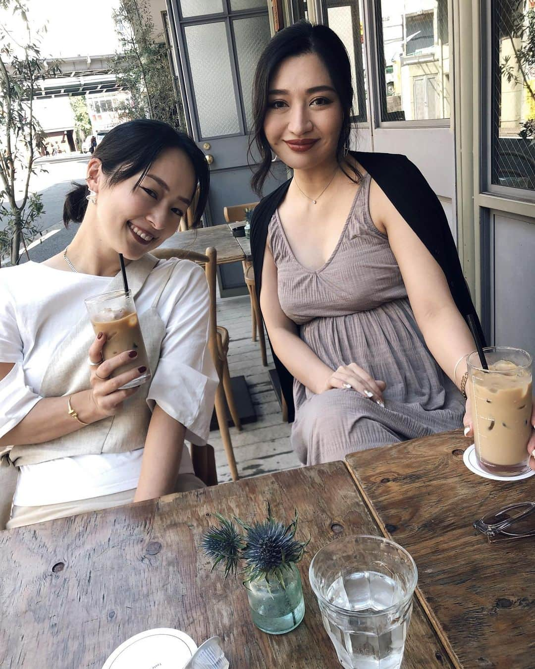 佐野真依子さんのインスタグラム写真 - (佐野真依子Instagram)「姉さん2人とランチTIME🌿 @yumiko_idogawa  @marie.24.july  まりえちゃん🤰 @trunc88_official  ワンピ着てくれてうれしー🙈」6月13日 17時08分 - sanomaisanomai