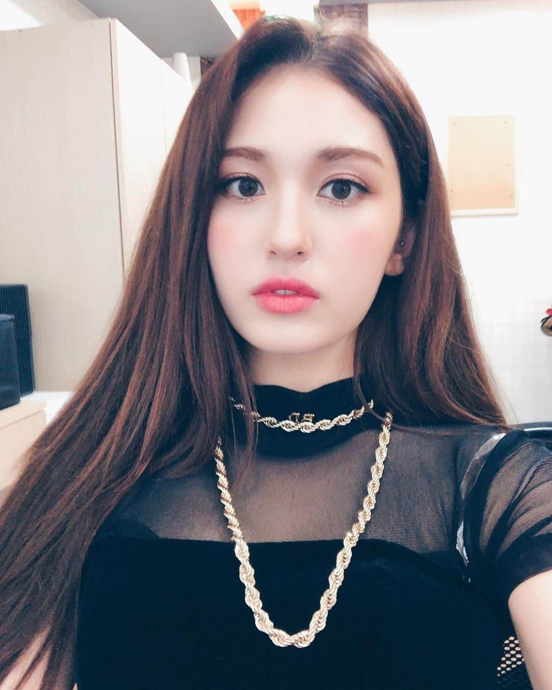 ソミさんのインスタグラム写真 - (ソミInstagram)「5 minutes left💜💜💜」6月13日 17時54分 - somsomi0309