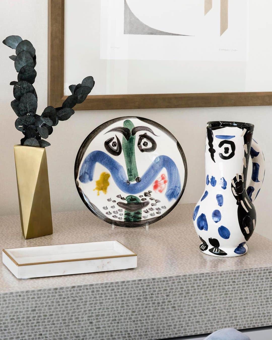クリスティーズさんのインスタグラム写真 - (クリスティーズInstagram)「Highlights from our Picasso Ceramics online auction are on view in London until 18 June, as part of 20th Century Week – here's a first look.⠀ .⠀ Explore over 100 colourful plates, pitchers, statement vases and more. Entry is free and open to all.⠀ .⠀ Pablo Picasso (1881-1973)⠀ 1. ‘Poisson bleu (A.R. 180)’, 1953. Estimate: £5,000-8,000⠀ 2. ‘Tête au masque (A.R. 362)’, 1956. Estimate: £10,000-15,000⠀ 3. ‘Visage n° 130 (A.R. 479)’, 1963. Estimate: £5,000-8,000; ‘Cruchon hibou (A.R. 293)’, 1955. Estimate: £5,000-8,000⠀ .⠀ © Succession Picasso/DACS, London 2019.⠀ .⠀ Picasso Ceramics Online, 13–20 June.⠀ .⠀ #picasso #pablopicasso #ceramics #art #artwork #artist #london #plate #vase #pitcher #picassoceramics」6月13日 17時57分 - christiesinc