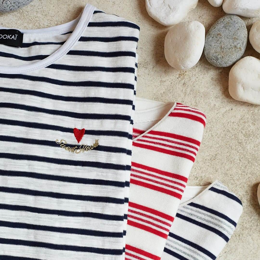 クーカイのインスタグラム：「Jamais sans ma marinière ! Découvrez tous nos modèles sur kookai.fr . . . #kookaiette #fashion #outfit #style」