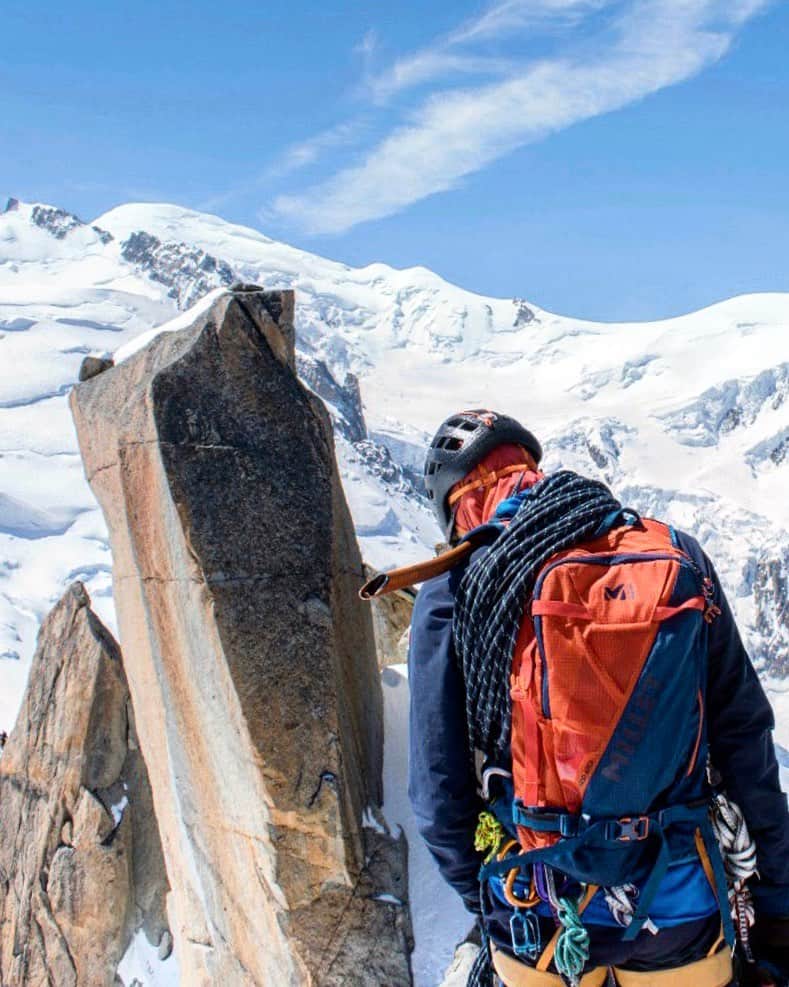ミレーさんのインスタグラム写真 - (ミレーInstagram)「Home is where you feel like. 📷 @zian_ct  #MilletRiseUp #mountaineering #alpinismo #alpinisme #alpinism #chamonix #chamonixmontblanc #mountains #montblanc」6月13日 18時06分 - millet_mountain