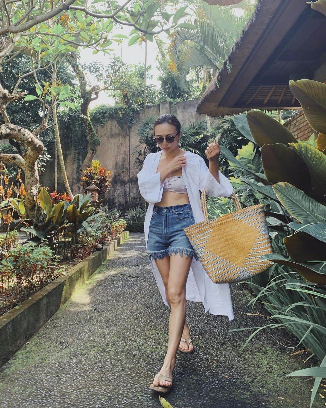 里見茜のグルメインスタ