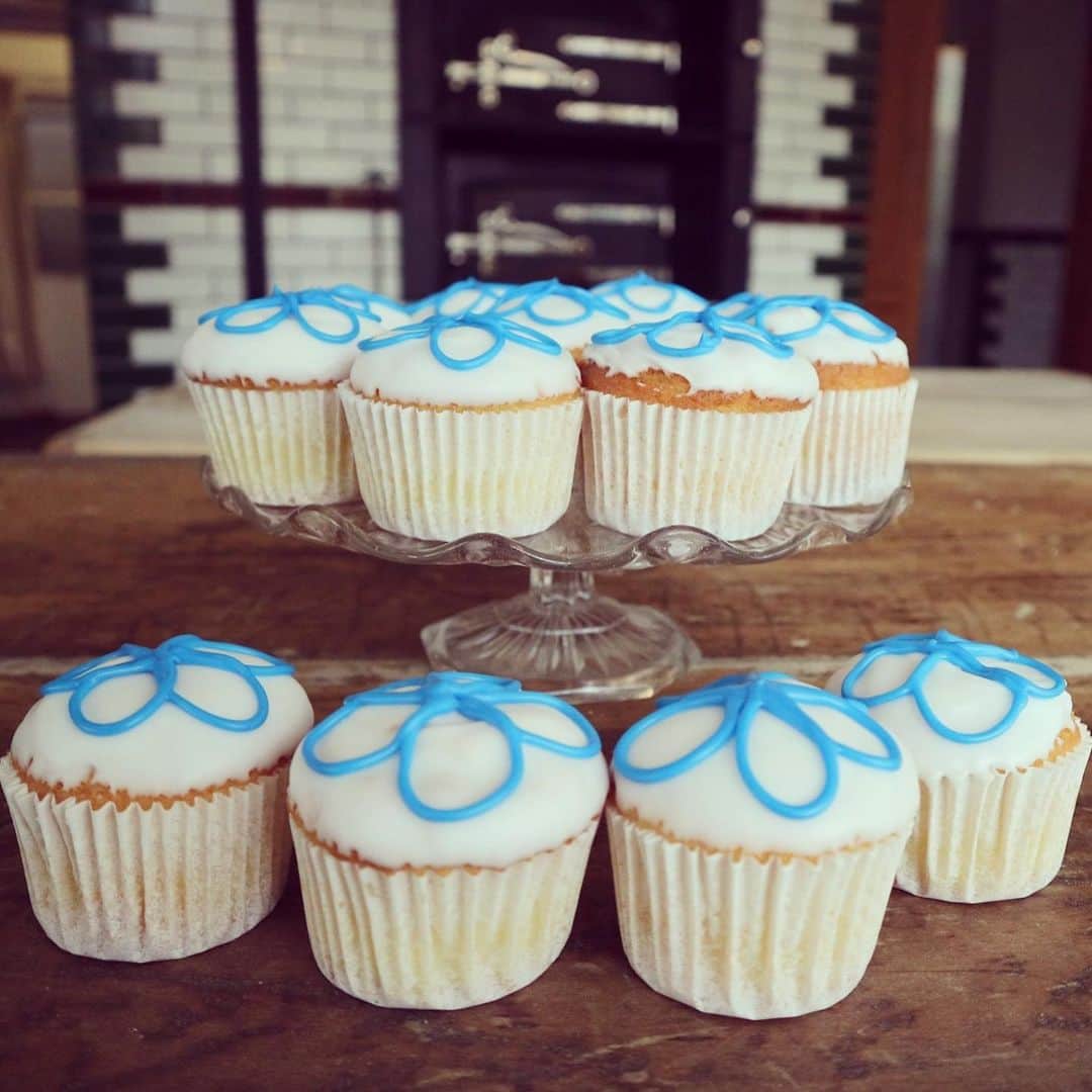 ベーミッシュ美術館さんのインスタグラム写真 - (ベーミッシュ美術館Instagram)「The Bakery Team has been busy making cupcakes in support of the @alzheimerssoc #CupcakeDay. They will be sale in the Bakery today and they taste delicious! #Bakery #BakeryLife #Cupcakes #CupcakeTime #CupcakeOfTheDay」6月13日 19時40分 - beamish_museum