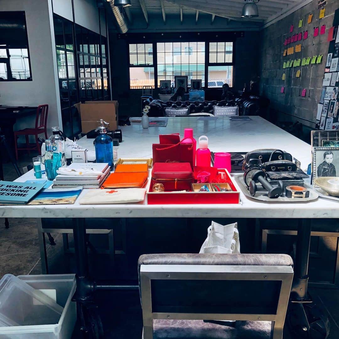 ボビー・ブラウンのインスタグラム：「The office of a start up. We took a stab at creating lifestyle vignettes with our #iPhone @apple bts #contentcreator #entrepreneur #socool #nobudget #staytuned  looking for Montclair creatives to collab DM me」
