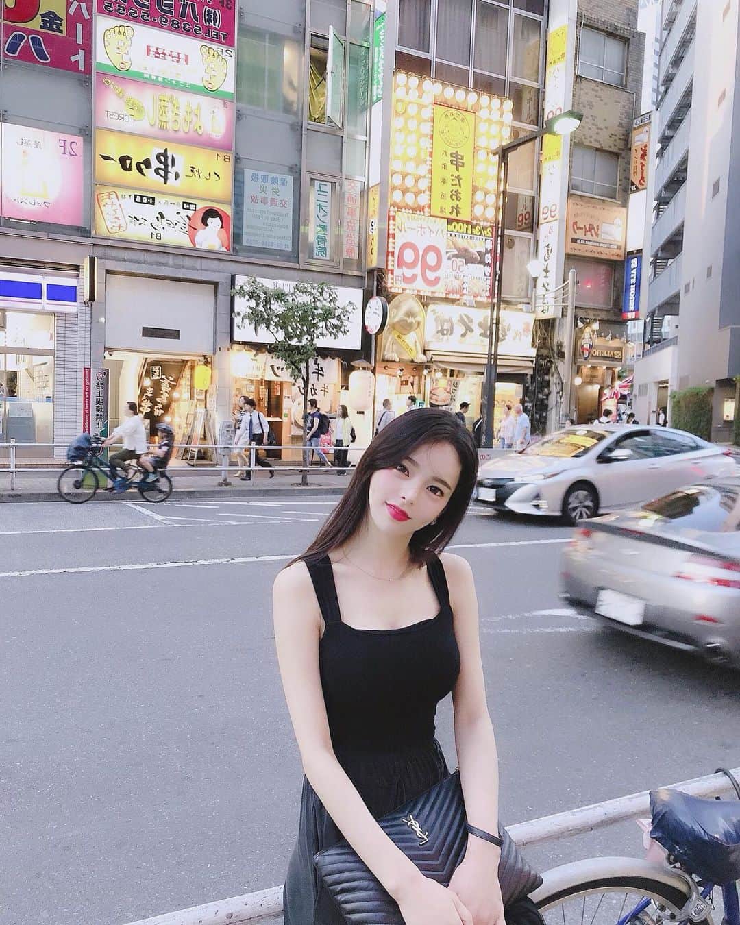 ダユンさんのインスタグラム写真 - (ダユンInstagram)「내일은 시부야 갈거에요 Ｏ(≧▽≦)Ｏ 그리고 맛집... 디저트 달달 추천좀 ♥️」6月13日 19時46分 - 2__yun__2