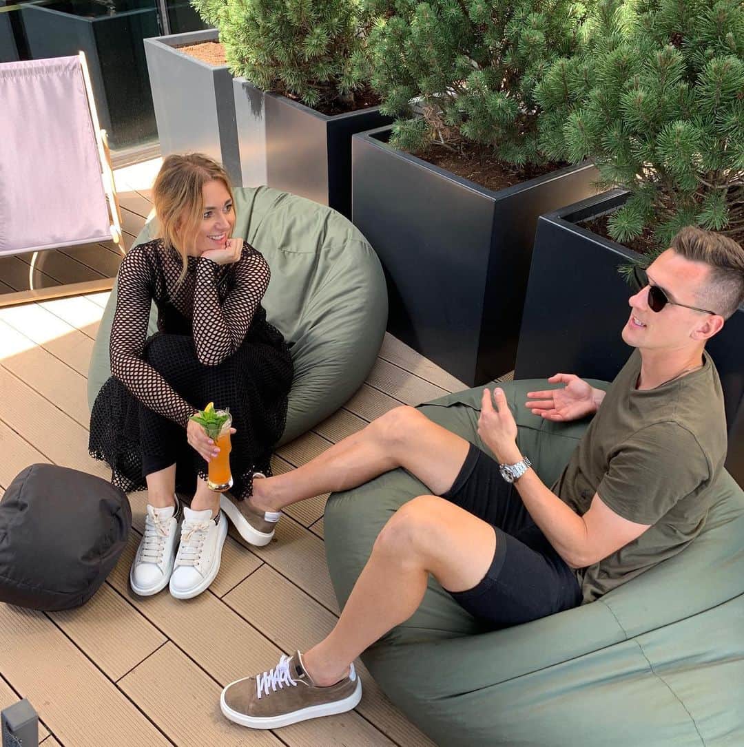アルカディウシュ・ミリクのインスタグラム：「Wszędzie dobrze ale w swojej restauracji najlepiej ❤️🔝 #katowice」