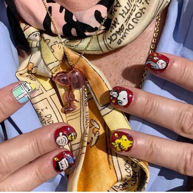 オランピアルタンさんのインスタグラム写真 - (オランピアルタンInstagram)「These nails...!! ❤️❤️🐶❤️❤️ (and all the other Peanuts stuff @themarcjacobs is wearing 🙀😻) #RG @nailsbymei #obsessed #nailart #peanutsxthemarcjacobs」6月13日 20時51分 - olympialetan