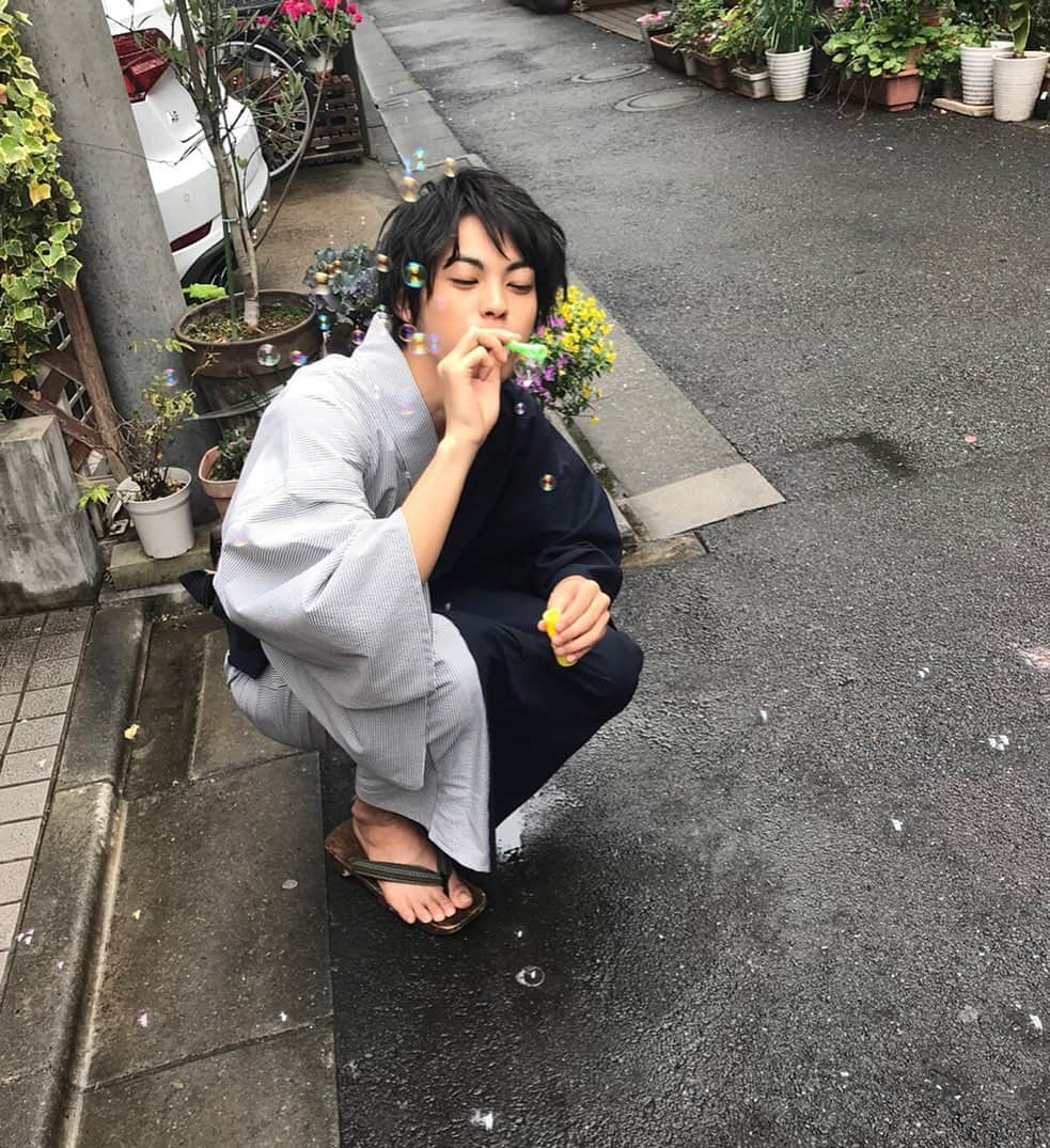 神尾楓珠さんのインスタグラム写真 - (神尾楓珠Instagram)「ar7月号発売中です！ 夏らしく浴衣を着させていただきました。 いつぶりかの浴衣。 ぜひチェックしてみてください！ #ar」6月13日 20時43分 - kamio_fuju