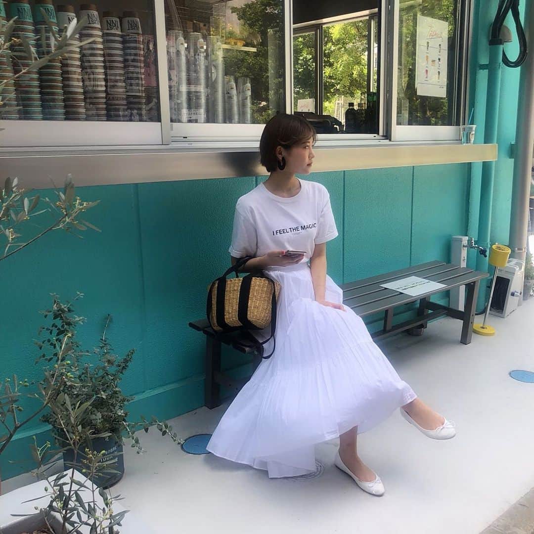 穴井千尋のグルメインスタ