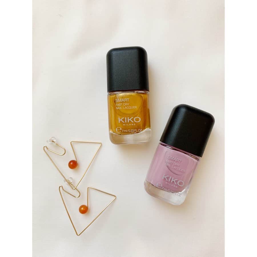 川島幸恵さんのインスタグラム写真 - (川島幸恵Instagram)「💅✨💅✨💅﻿ ﻿ @akane__nagata が選んでくれたネイルカラー💕﻿ 自分で買うときは、似たような色になりがち💭﻿ ﻿ 最近、ピンクにハマってるから嬉しい🤤﻿ ありがとう🥰﻿ ﻿ #nail #nails #kikomilano #pink #yellowgold #selfnail #nailcolor」6月13日 20時54分 - sachie118