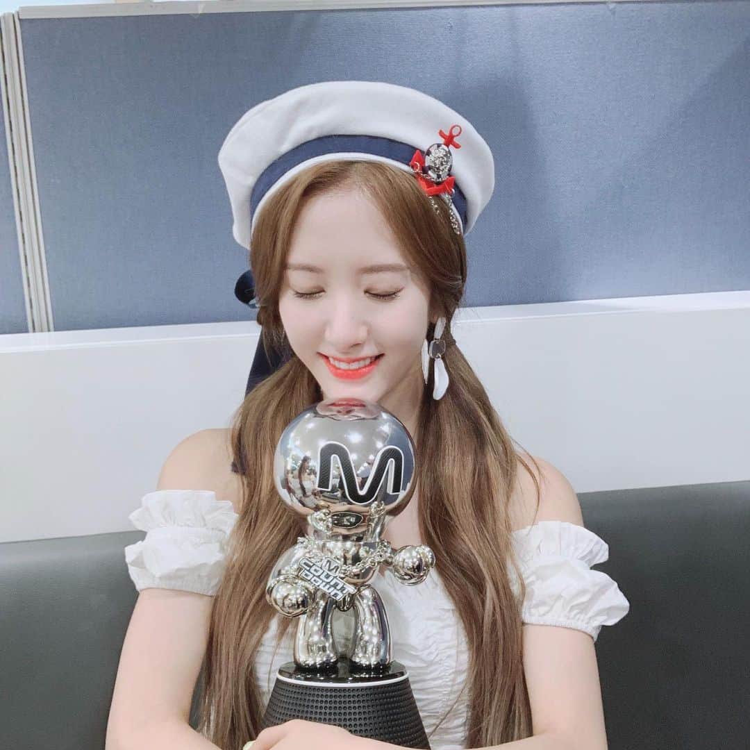 宇宙少女さんのインスタグラム写真 - (宇宙少女Instagram)「긴말안할게 사랑합니다❣️ @bn_95819 #우주스타그램 #우주소녀 #보나」6月13日 21時28分 - wjsn_cosmic