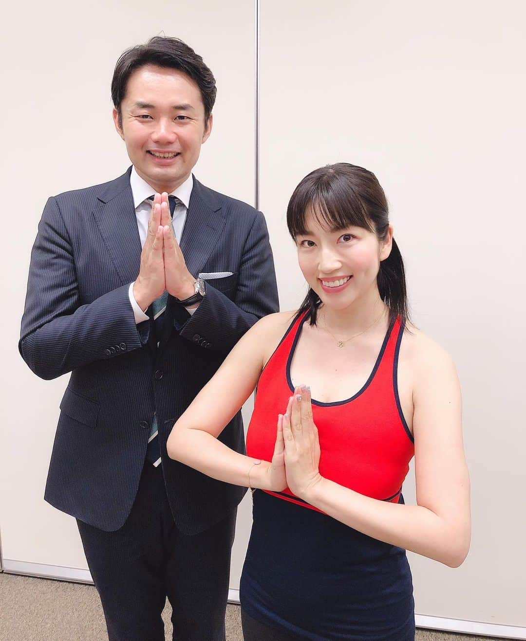 のインスタグラム：「今日はある雑誌の対談で政治評論家の杉村太蔵さんとご一緒させて頂きました✨🤗 以前、たけしのテレビタックルで番組共演させて頂き、ヨガといえば庄司さんでしょっ！って言ってくださったそうで今回また違う現場に呼んでもらいました(^^) 太蔵さんのトーク、キレッキレでホント面白かったぁー😂 私もついついぶっちゃけトークをしてしまいました。笑 なんと、4ページの特集らしい🤣 また発売日決まったら告知しまーす🤗  そしてお昼は平成最後の赤ちゃん会^_^ 四月生まれのベビーちゃん3名👶 お寿司屋の個室で今日初めて行ったお店だったけど、凄く気に入っちゃった(^ ^) リピート決定❣️ 今、個室で座敷のお店、色々開拓中なので、先輩ママさん、オススメあれば教えてくださーい^ ^ #杉村太蔵#雑誌#取材#対談#平成最後の赤ちゃん会#ママ友#個室ランチ#恵比寿」