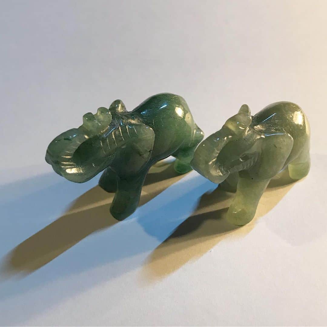 桂さんのインスタグラム写真 - (桂Instagram)「象  #elephant #elephants #jade #stone #ornaments #象 #翡翠 #石 #置物」6月13日 22時01分 - astrology_tarot