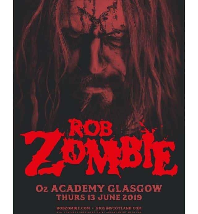 ロブ・ゾンビのインスタグラム：「Tonight in Glasgow! The tour begins! #robzombie #scotland #johnfive #piggyd #gingerfish」