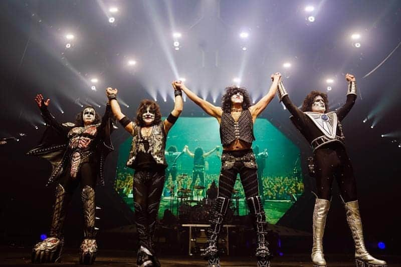 KISSさんのインスタグラム写真 - (KISSInstagram)「TONIGHT! #EndOfTheRoad World Tour at Dinamo Stadium in #Moscow, Russia.」6月13日 22時25分 - kissonline