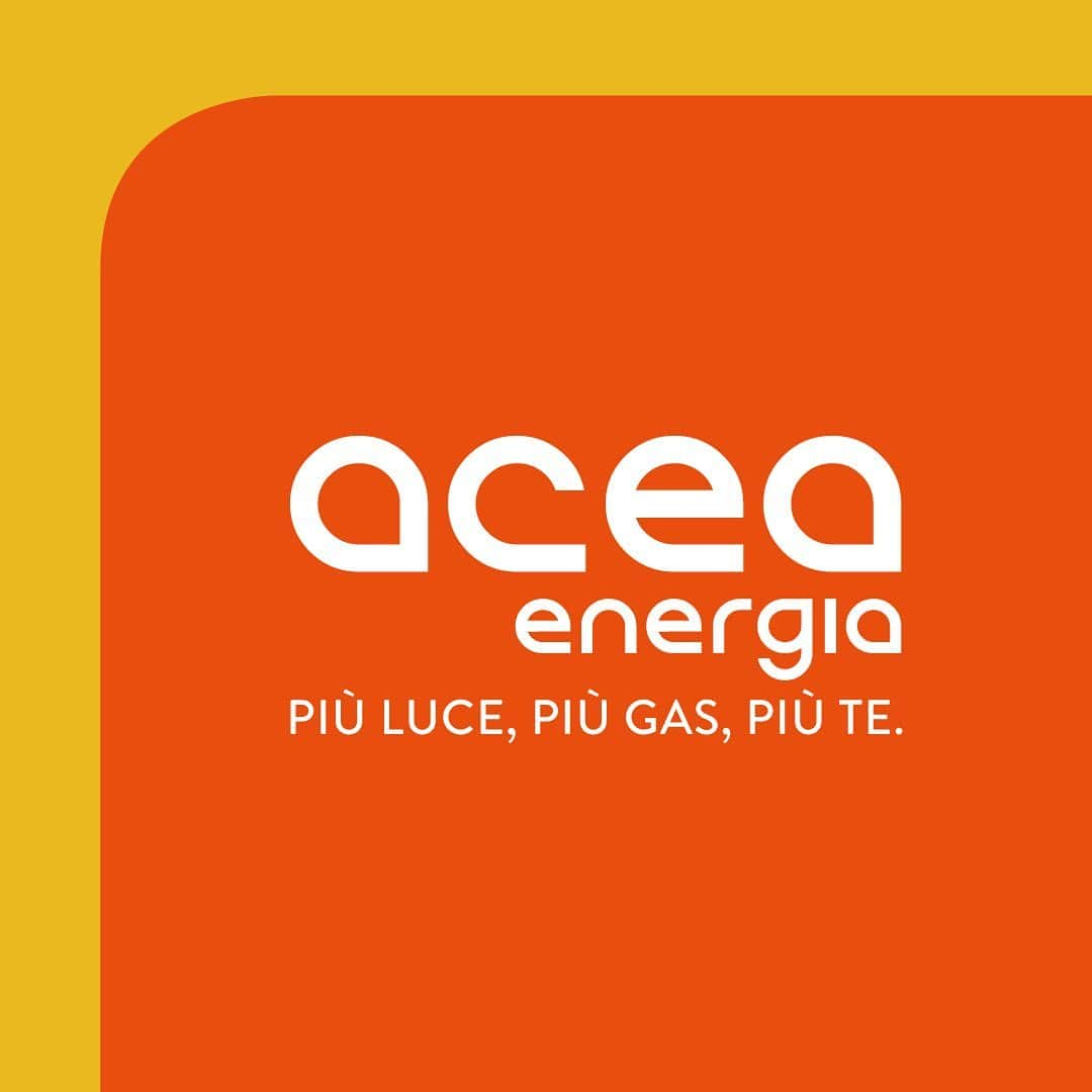 SSラツィオさんのインスタグラム写真 - (SSラツィオInstagram)「La S.S. Lazio dà energia alla tua passione. Scegli l’offerta Acea Come Noi. Con Acea Come Noi paghi il prezzo dell’energia all'ingrosso riservato agli operatori energetici, con un piccolo contributo mensile. Senza rinunciare alla cura che Acea riserva alle famiglie!」6月13日 22時44分 - official_sslazio