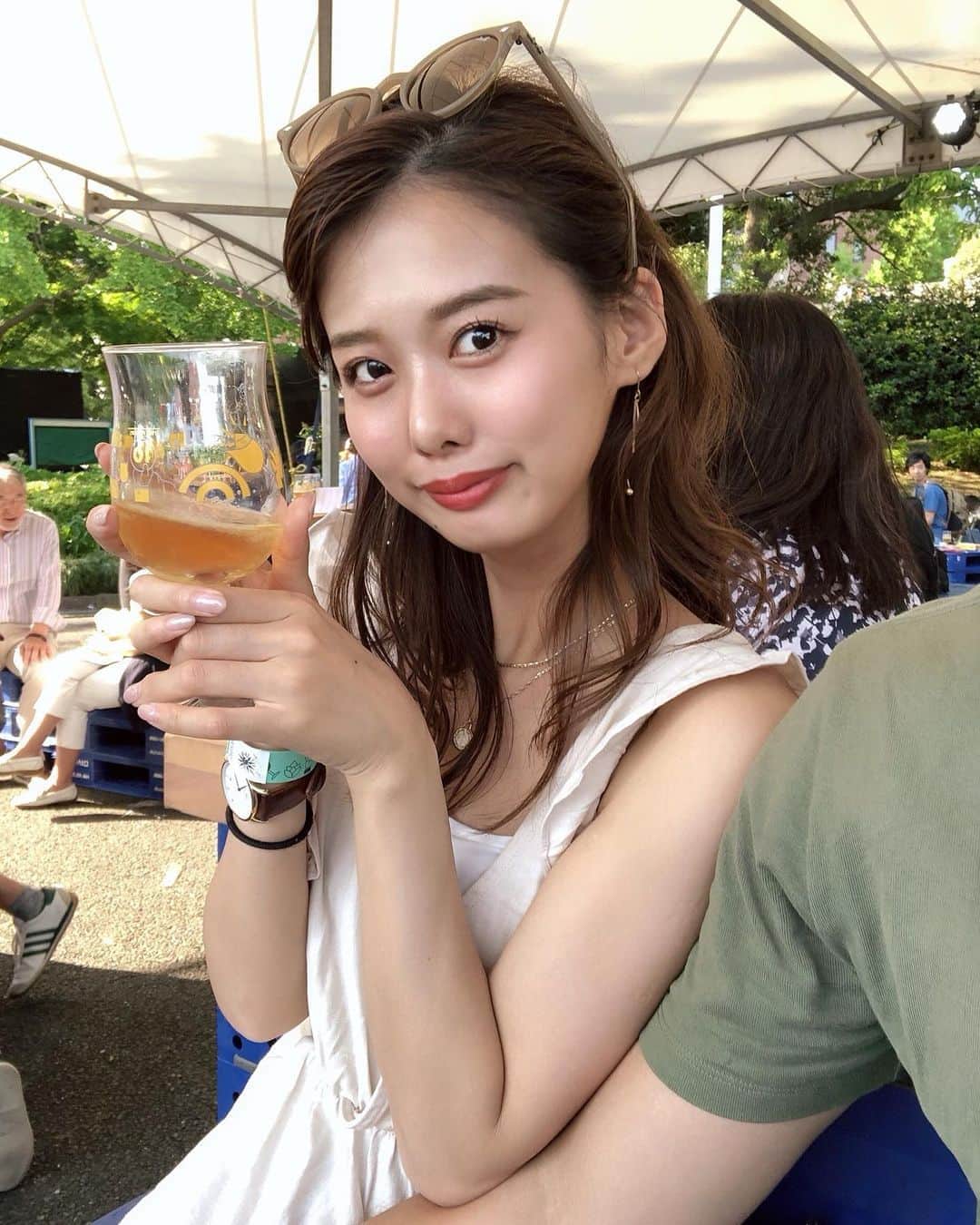 のインスタグラム：「. 連日よく働いた〜〜😂😂 やっとお酒が飲める。。 明日が楽しみ❤️暇な人は一緒に飲みましょ🍻笑」