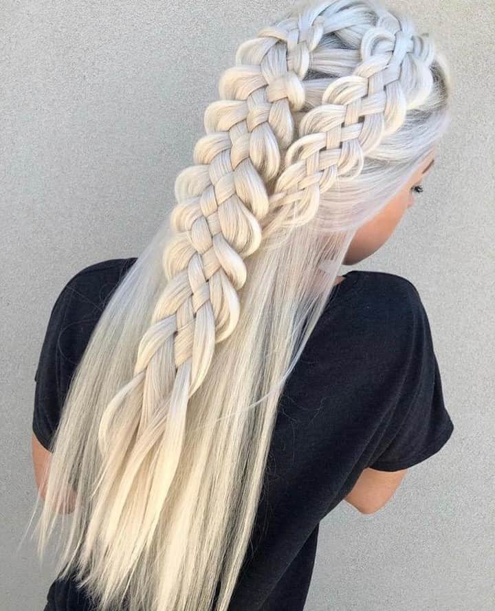 CosmoProf Beautyさんのインスタグラム写真 - (CosmoProf BeautyInstagram)「We'd bend the knee for these braids🐲⚔ ✨ Five strand braid by @antestradahair who finished this style using @sebastianpro_northamerica Shaper Plus ✨ Finish off any style you are #licensedtocreate with Sebastian styling products, available EXCLUSIVELY at #cosmoprofbeauty . . #repost #sebastianprofessional #sebastianpro #braidedhairstyles #braidideas #braidedhair #whiteblonde #coolblonde #platinumblonde #icyblonde」6月13日 23時00分 - cosmoprofbeauty