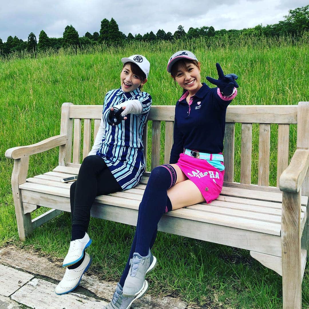のインスタグラム：「みーちゃん^_^みかちゃん^_^みゆねー^_^過ごしやすいお天気でよかった💚 #ladiesgolf #golfhotties #golfbabes #golflife #golfstagram #japanesegirl #model #lovegolf #girlswhogolf #cute #golfer #ゴルフ #ゴルフ大好き #golfholic #instagolf  #高尔夫球 #골프 #ゴルフコーデ  #ゴルフ #golf #instagolf #ゴルフ女子 #golfer #golfgirl #golflife #ladiesgolf #golfstagram #lovegolf」