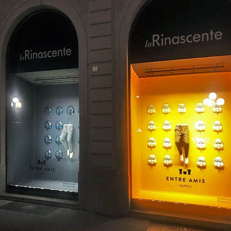 Entre Amis Officialさんのインスタグラム写真 - (Entre Amis OfficialInstagram)「On the occasion of PittiUomo96, Entre Amis in collaboration with the artists of the artisan house of crib art "Giuseppe and Marco Ferrigno" created the fittings for the front windows of the Rinascente. _ #preview #PittiUomo96 #pittiuomo #ss20 #menswear #entreamis #entreamisofficial #fashion #style #rinascente #art #napoli #tradition」6月14日 1時16分 - entreamis_official