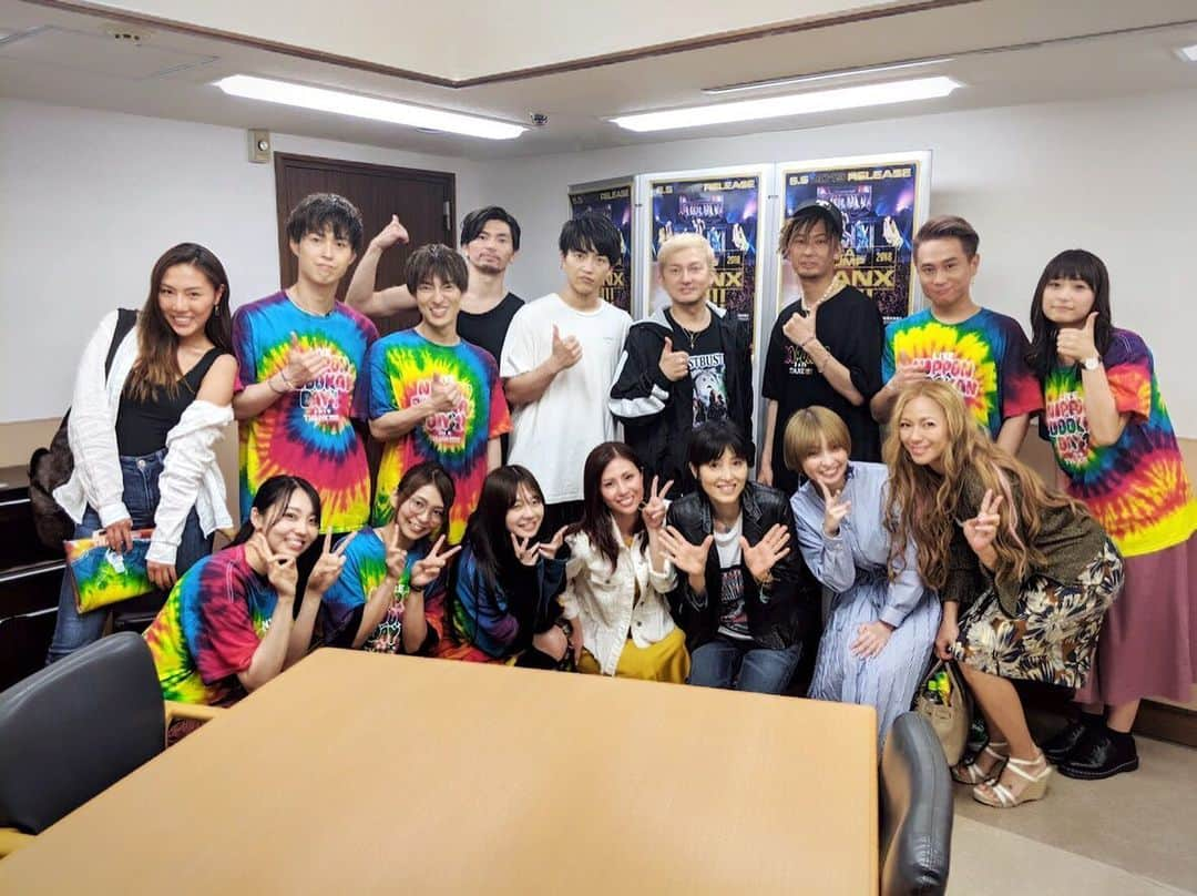 LINAさんのインスタグラム写真 - (LINAInstagram)「取材後は... LIVE DA PUMP 2019 THNKS!!!!!!!FINALへ移動♡ issaが歌にのせて伝えた 「かつて見た あの景色 見せたい人が いるのさ」 心に秘めた素敵な思い。 ファンにとっても メンバーにとっても ありがとう！の気持ちが溢れた 最高のパフォーマンスでした。 #MAX#NANA#MINA#LINA #dapump #teamrising#live」6月14日 1時19分 - xxlina_now