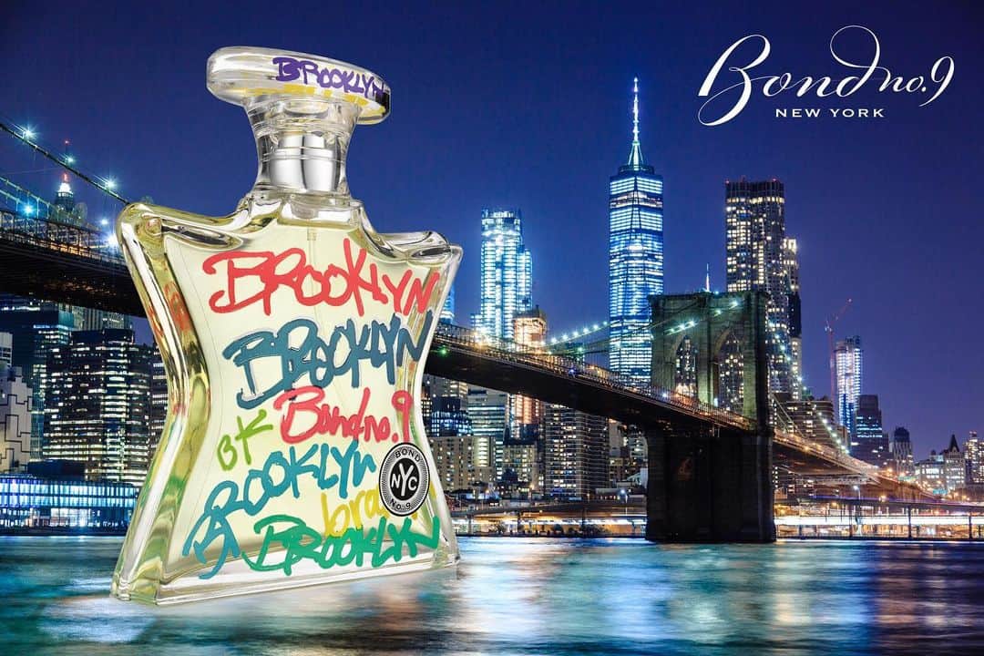 のインスタグラム：「The rapidly-changing artsy metropolis of Brooklyn is the inspiration behind our namesake scent—2010 @fragrancefoundation FiFi Award winner.  Backdrop by @michal_ludwiczak_photo  #bondno9 #bondno9ny #newyork #newyorkcity #nyc #brooklyn #bk #fifiawards #fragrancefoundation #fragrance #perfume #love」
