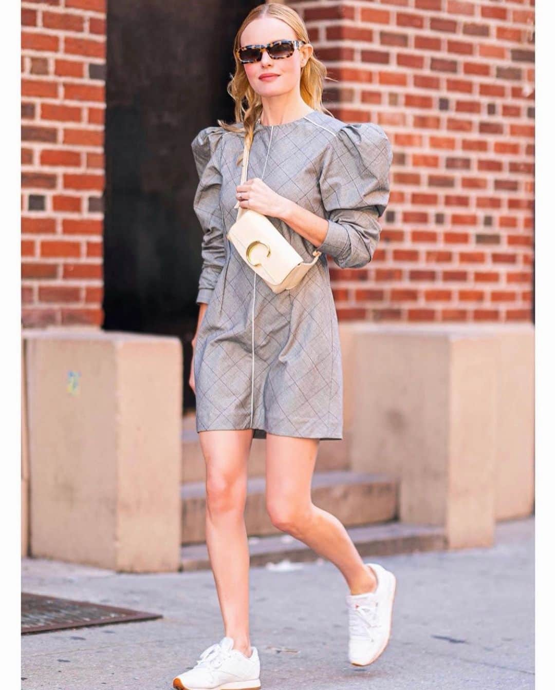 ケイト・ボスワースさんのインスタグラム写真 - (ケイト・ボスワースInstagram)「When you match the street. (Street style?) NYC🗽」6月14日 1時27分 - katebosworth