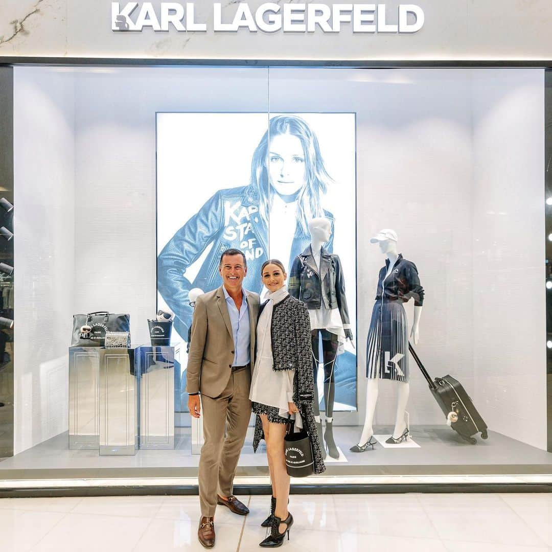 オリヴィア・パレルモさんのインスタグラム写真 - (オリヴィア・パレルモInstagram)「Ecstatic to see the #KarlxOlivia collaboration finally come to life at the Dubai pre-launch last night! Thank you to everyone who came out to support and especially the amazing @karllagerfeld team 😘  #mannequinmoves #goofingaround」6月14日 4時31分 - oliviapalermo