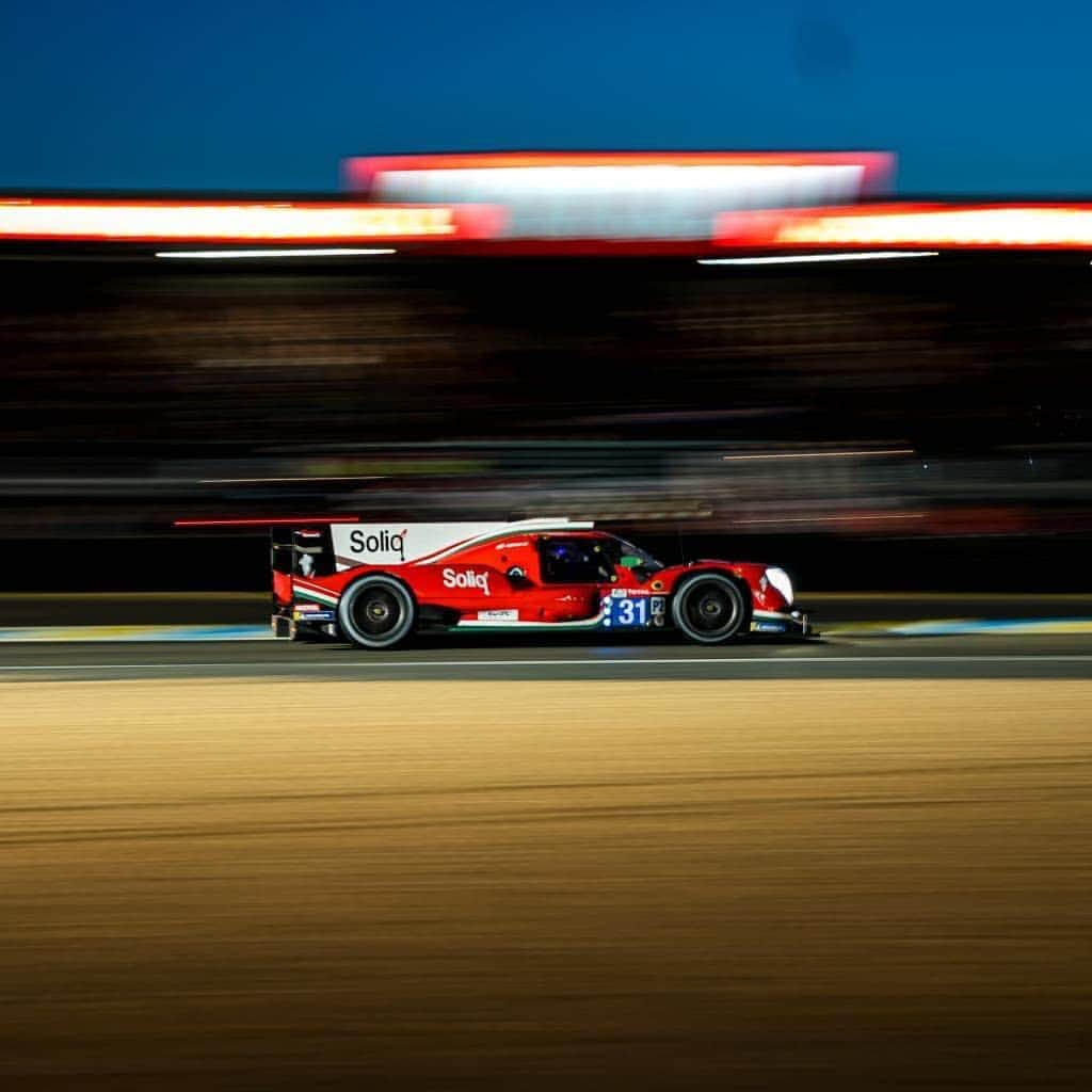 パストール・マルドナドさんのインスタグラム写真 - (パストール・マルドナドInstagram)「Gran experiencia estos 2 días de clasificación para las 24H de Le Mans. Arrancaremos en primera fila de una súper competitiva LMP2. Preparados para iniciar mañana Sábado esta carrera tan importante en el mundo del motor 🏆 Great experience in our qualifying session the last 2 days for the Le Mans 24H. Finally starting from the front road for this amazing race. We are ready to do our best and enjoy this one. 🏆 ———————————————————————— #goodmorning #lemans24h #top #teamwork #dragonspeed #qualifying #race #tomorrow #24h #fit #strong #ready #pastormaldonado #anthonydavidson #robertogonzalez #lemans #victory #follow #venezula #uk #mexico #france」6月14日 18時31分 - pastormaldo