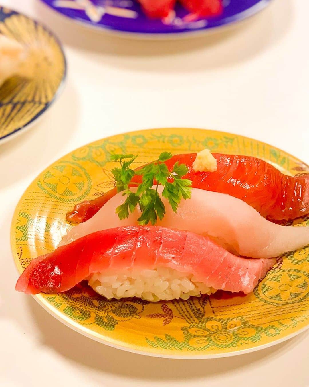 東急電鉄さんのインスタグラム写真 - (東急電鉄Instagram)「. Kaisen Misakiko Shibuya East Exit location (@kaisen_misakikou), is a sushi shop in Shibuya that’s famous among crowds of all ages for serving fresh sushi at reasonable prices. Here you can truly taste the season by trying the “sankanmori” 3-piece, and “gokanmori” 5-piece special sushi sets. (Tokyu Den-en-toshi Line/Tokyu Toyoko Line/Shibuya Station) . @kaisen_misakikou #kaisenmisakikou #sushi #sushi🍣 #sushitime #nigiri #tuna #maguro #shrimp #새우 #seafood #japanesecuisine #東京美食 #日本美食 #壽司郎 #초밥 #japan #tokyo #shibuya #ig_japan #traveldiary #photo_jpn #japan_of_insta #bestjapanpics #japan_daytime_view #bestphoto_japan #amazing #일본 #일본여행 #tokyuline」6月14日 18時47分 - tokyu_railways