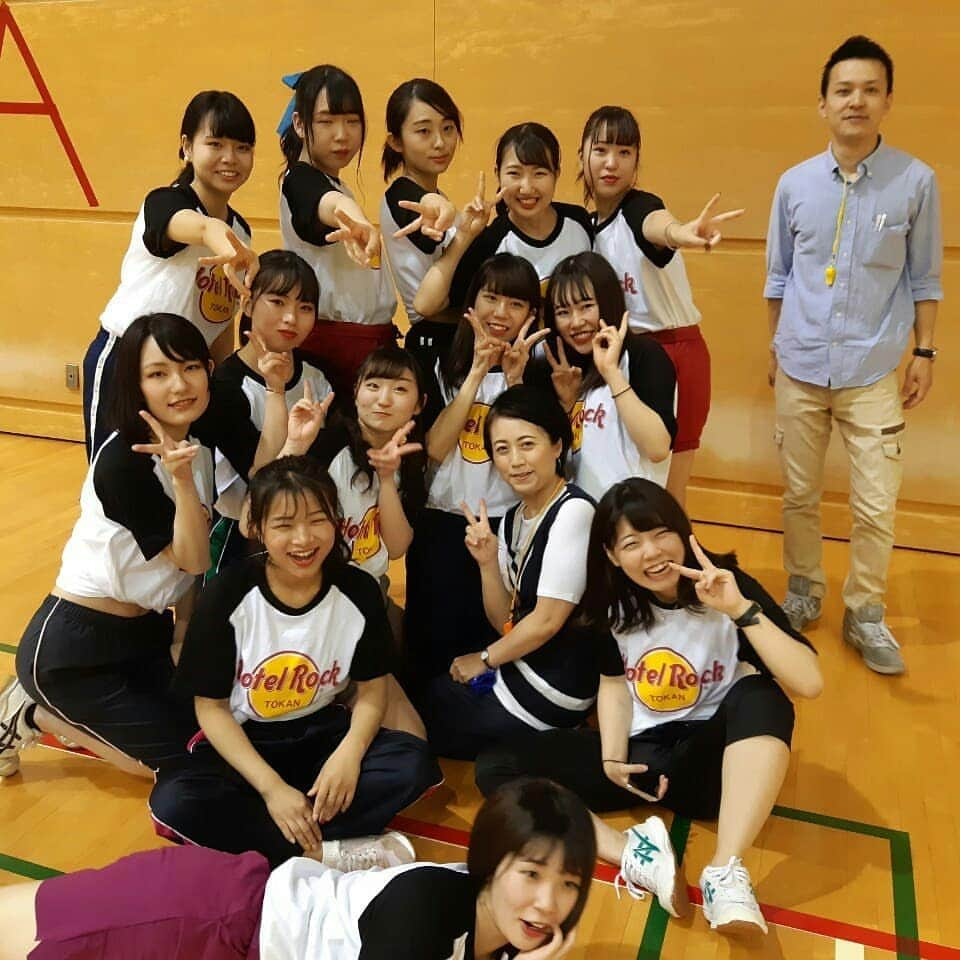 東京観光専門学校さんのインスタグラム写真 - (東京観光専門学校Instagram)「今日のホテル学科1年生は球技大会😄  詳細は…  エアラインサービス学科がアップしてくれた投稿を見てください(笑)  #ホテル #東京観光専門学校 #ホテル専門学校  #ホテル好きな人と繋がりたい」6月14日 18時58分 - tokan_1967