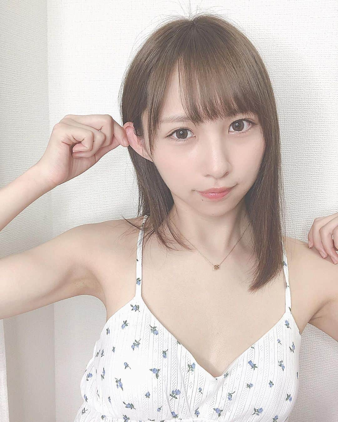 安藤笑さんのインスタグラム写真 - (安藤笑Instagram)「#gm #selfie #instalove #instagood #耳」6月14日 10時37分 - emichii87