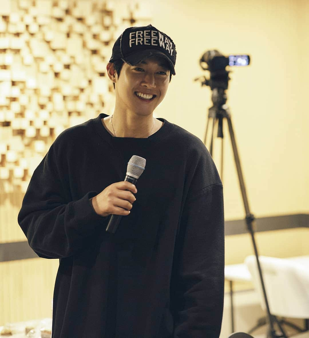 キム・ヒョンジュンさんのインスタグラム写真 - (キム・ヒョンジュンInstagram)「2019 월드투어 첫모임  #KIMHYUNJOONG  #김현중  #キムヒョンジュン #金賢重」6月14日 14時01分 - hyunjoong860606